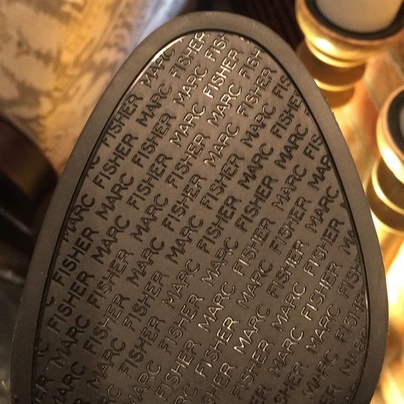 NWOB Marc Fisher Over the Knee Faux Suede Boots - Picture 8 of 8